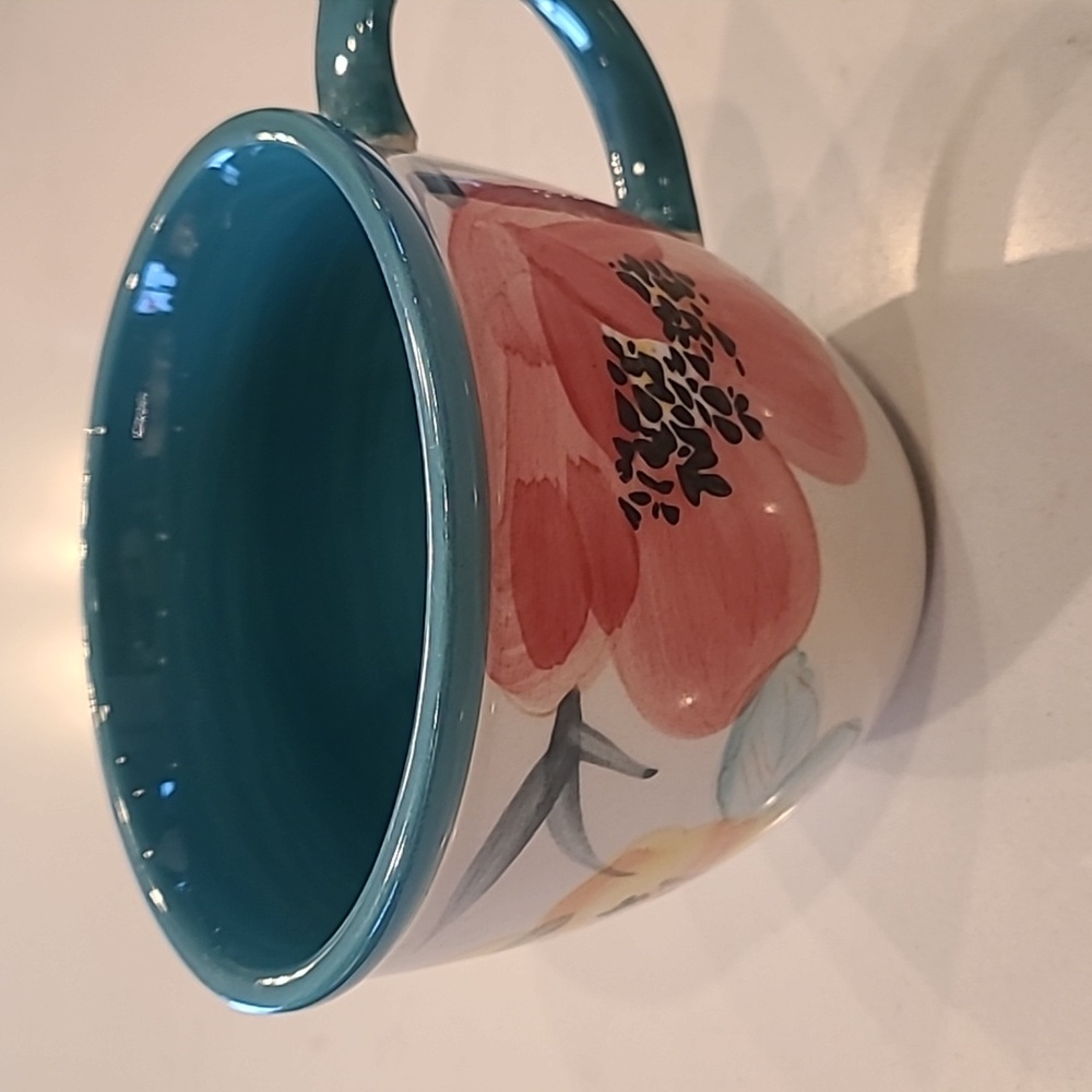 The Pioneer Woman Mug